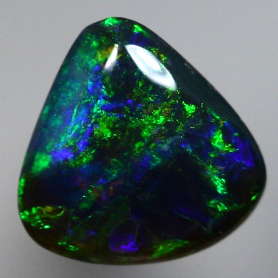 SOLID BLACK OPAL Bright and very strong gem fire